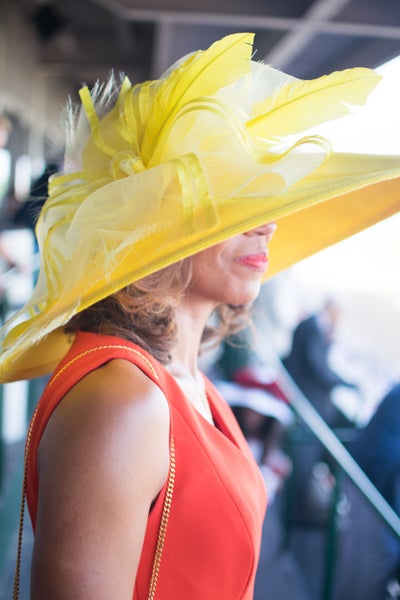 Street Style: All The Showstopping Kentucky Derby Hats & Dresses